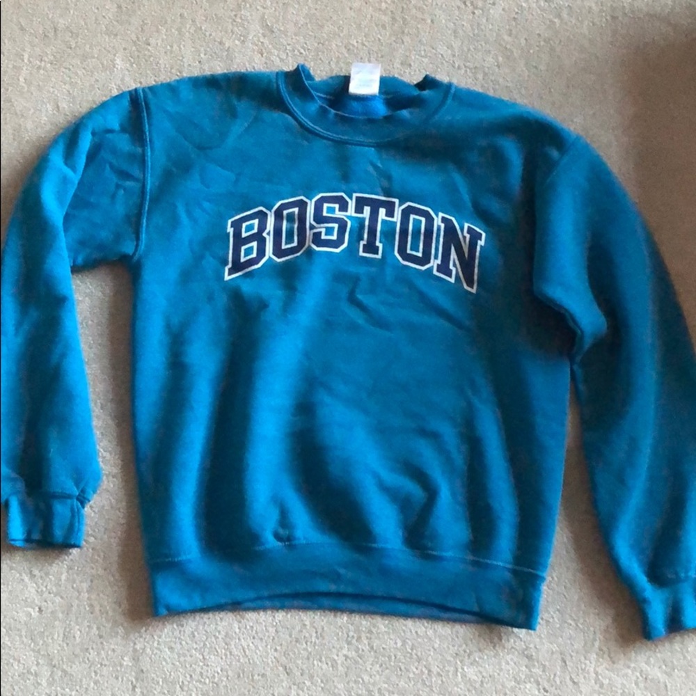 Boston crewneck